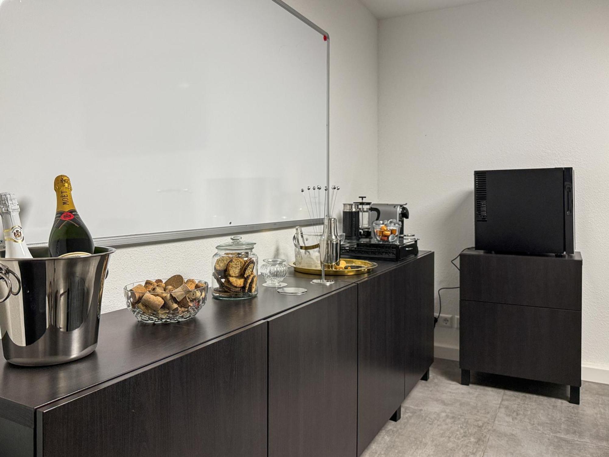 Group Friendly Comfort Central Stuttgart Apartment 외부 사진
